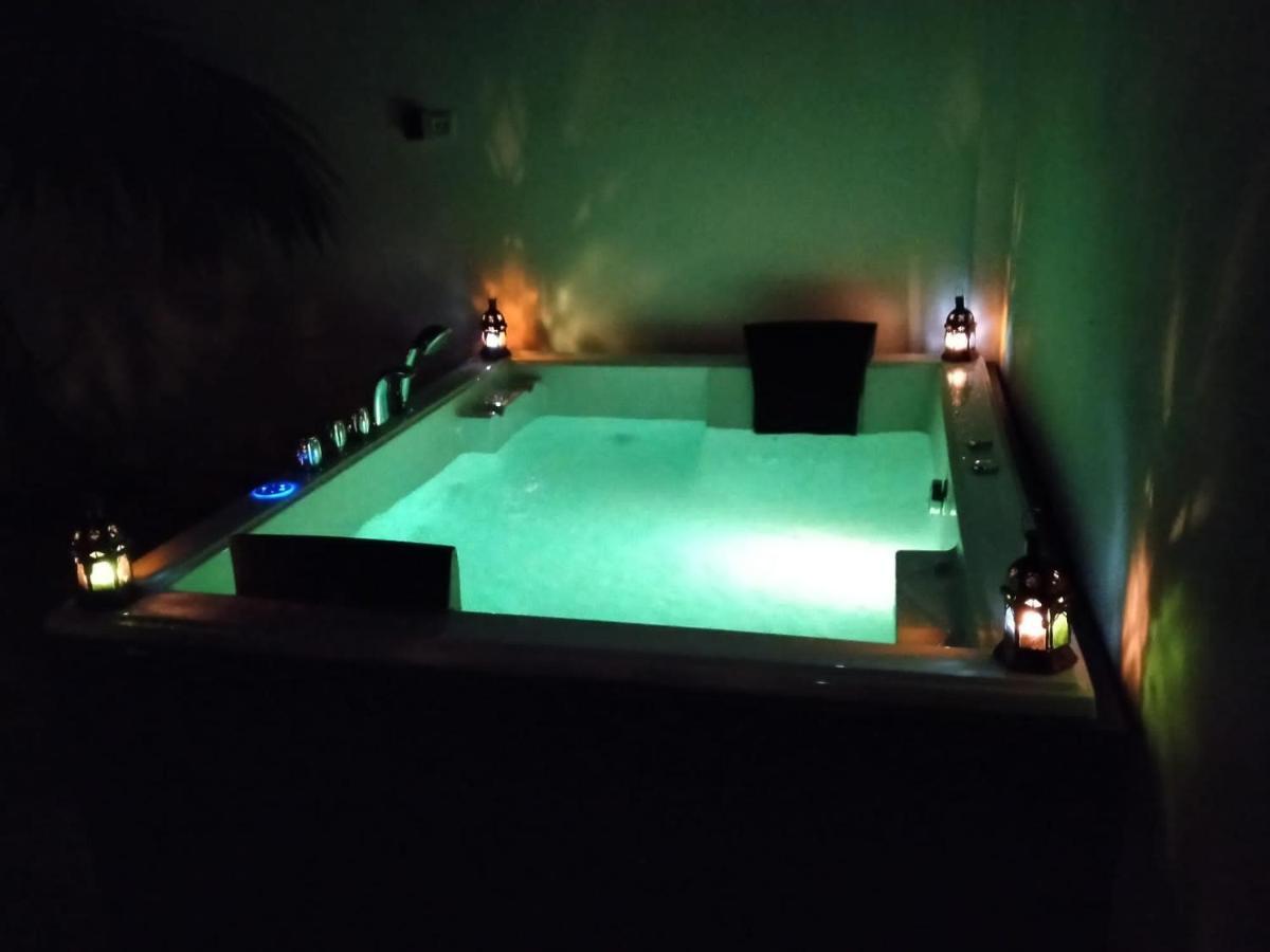Villa Casa Blanca Luxury Spa Con Piscina Privada Y Jacuzzi Privado Chiclana de la Frontera Εξωτερικό φωτογραφία